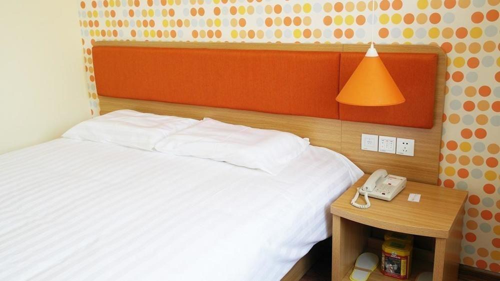 Home Inn Dalian Xinghai Bay Wuyi Road Nansha Street Exteriör bild