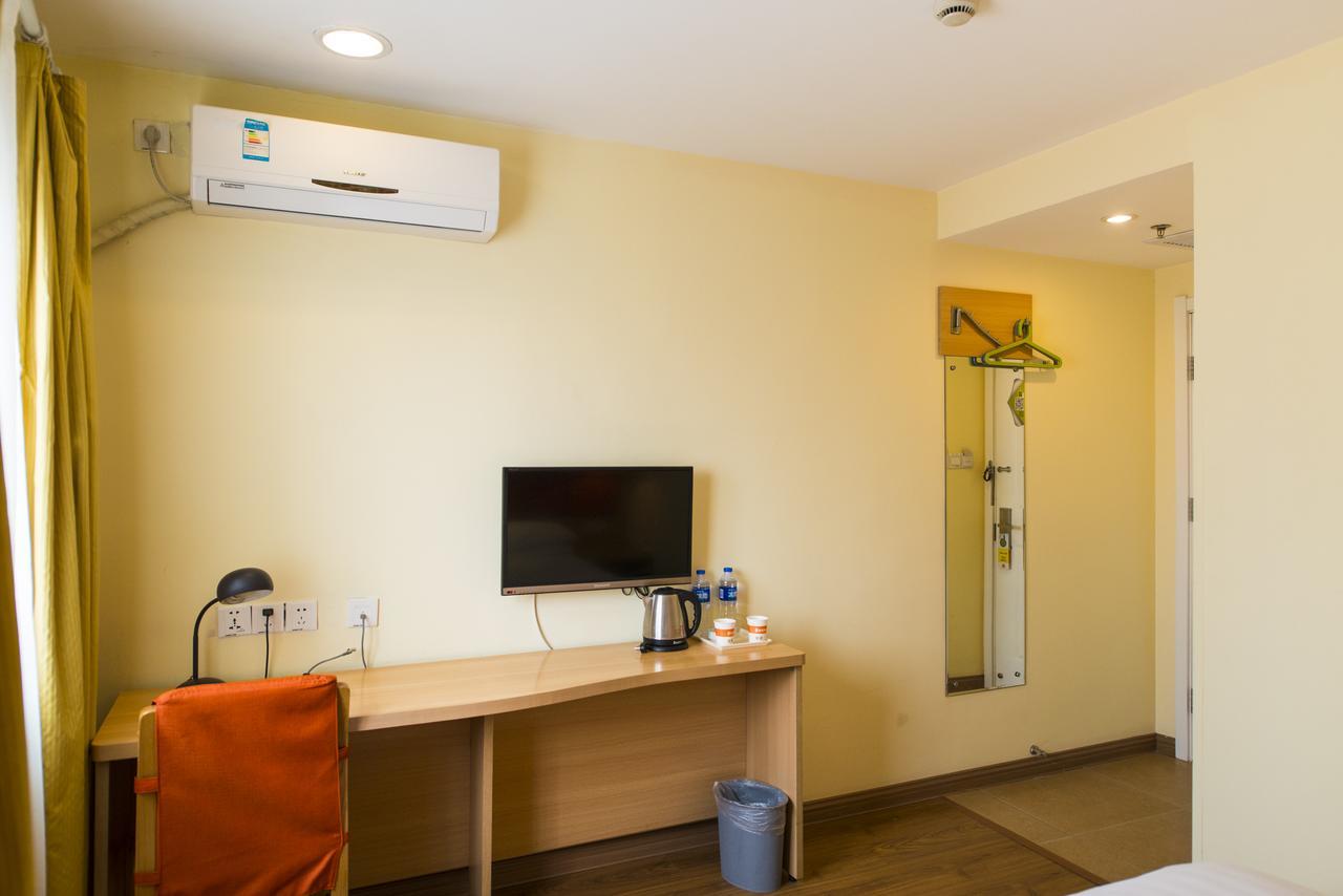 Home Inn Dalian Xinghai Bay Wuyi Road Nansha Street Exteriör bild